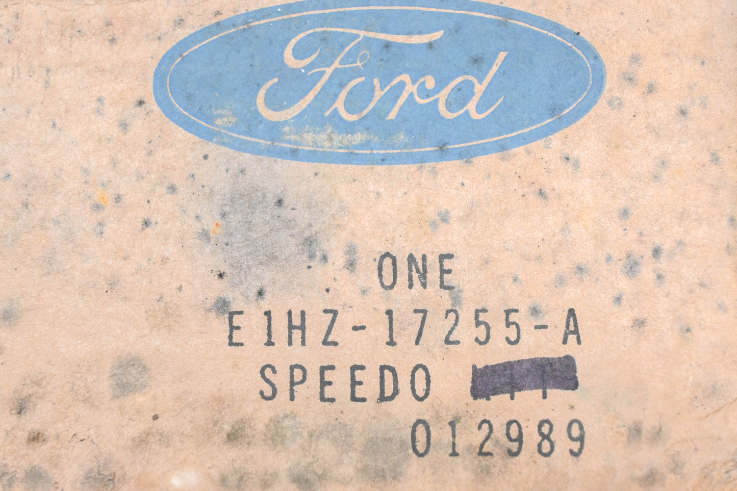 New OEM Ford E1HZ-17255-A Speedometer 85mph NOS