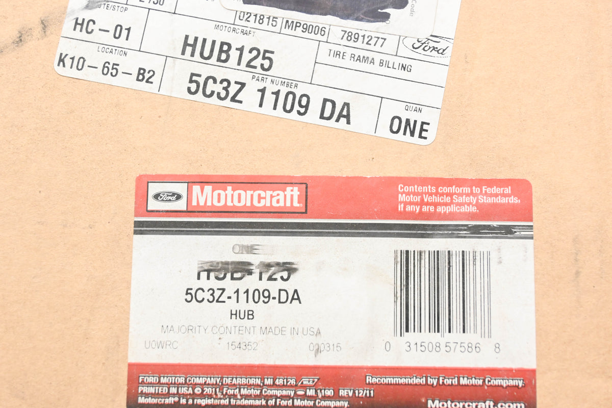 New OEM Motorcraft HUB125, 5C3Z-1109-DA Hub Assembly NOS