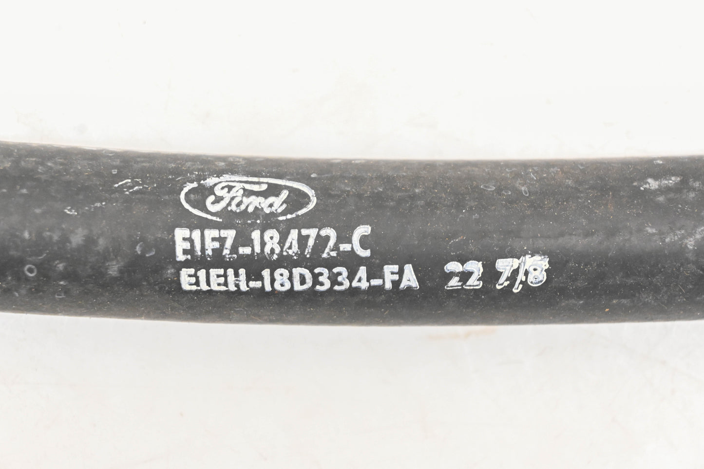 New OEM Ford E1FZ-18472-C, E1EH-18D334-FA Heater Hose NOS