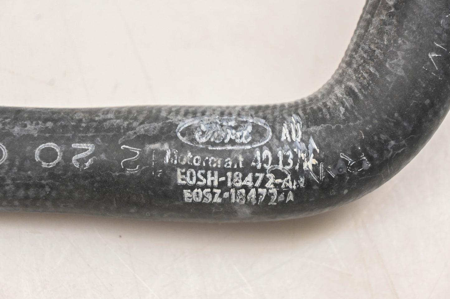 New OEM Ford EOSH-18472-A, EOSZ-18472-A Heater Hose NOS