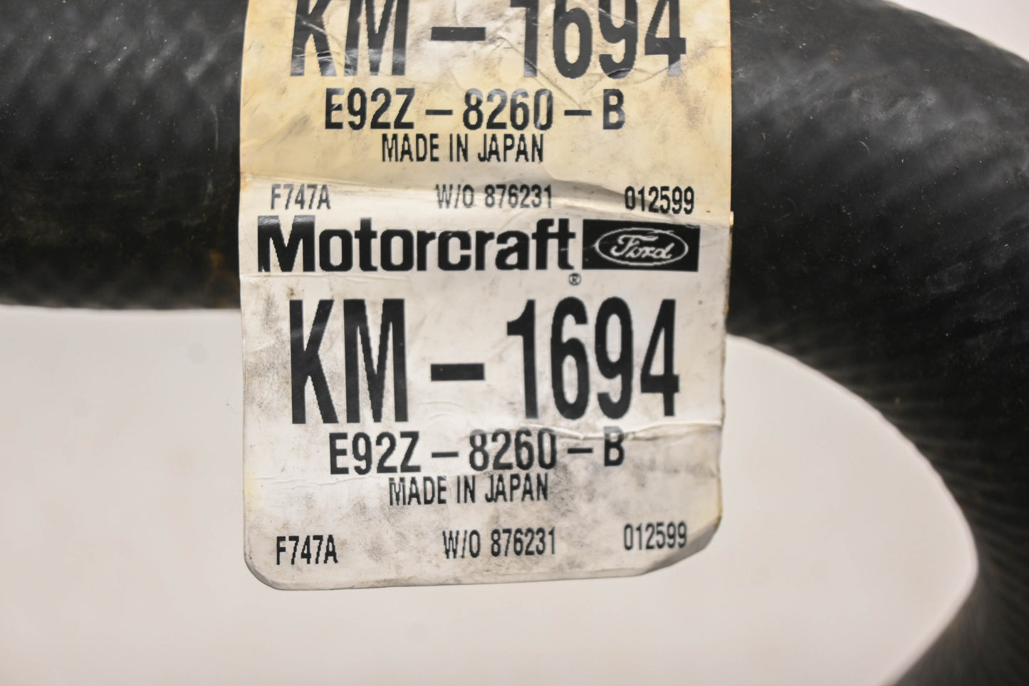 New OEM Motorcraft KM-1694, E92Z-8260-B, KM1694 Radiator Hose NOS