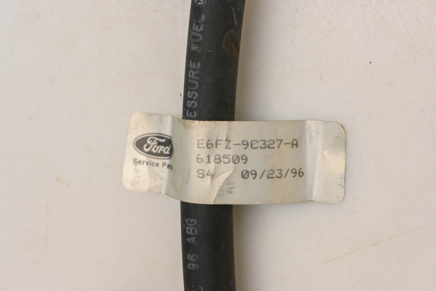 New OEM Ford E6FZ-9C327-A Fuel Return Hose NOS