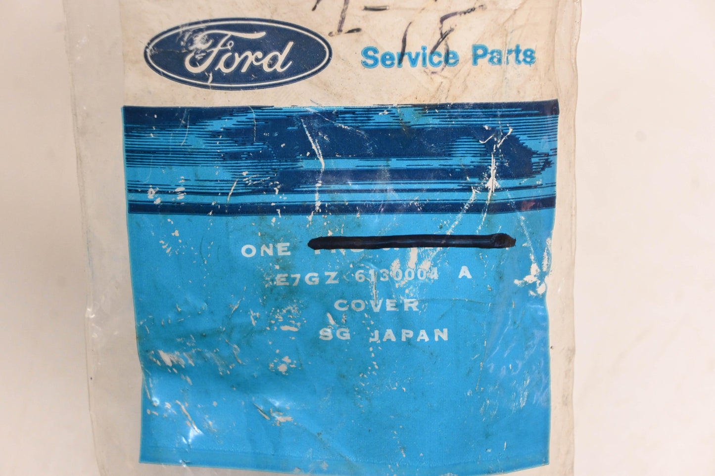 New OEM Ford E7GZ-6130004-A Window Hinge Cover NOS