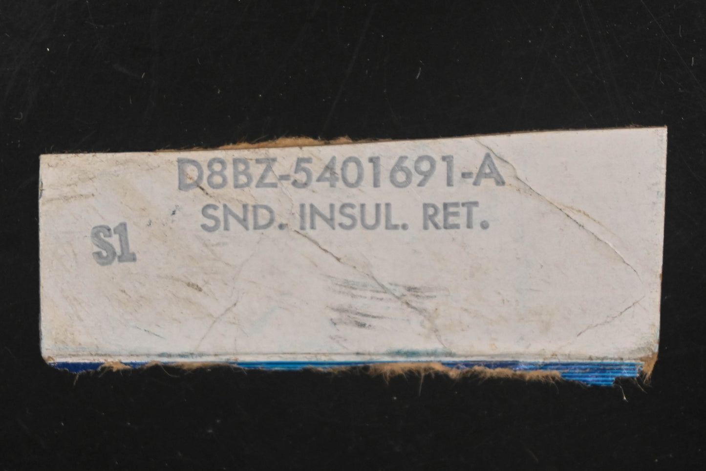 New OEM Ford D8BZ-5401691-A Dash Insulator Retainer NOS