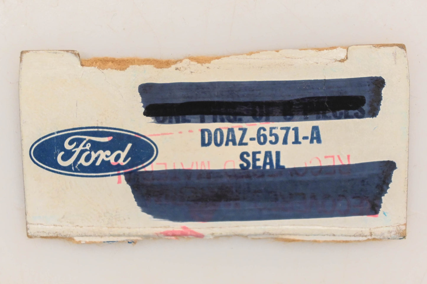 New OEM Ford D0AZ-6571-A Valve Stem Seals Qty 4 NOS