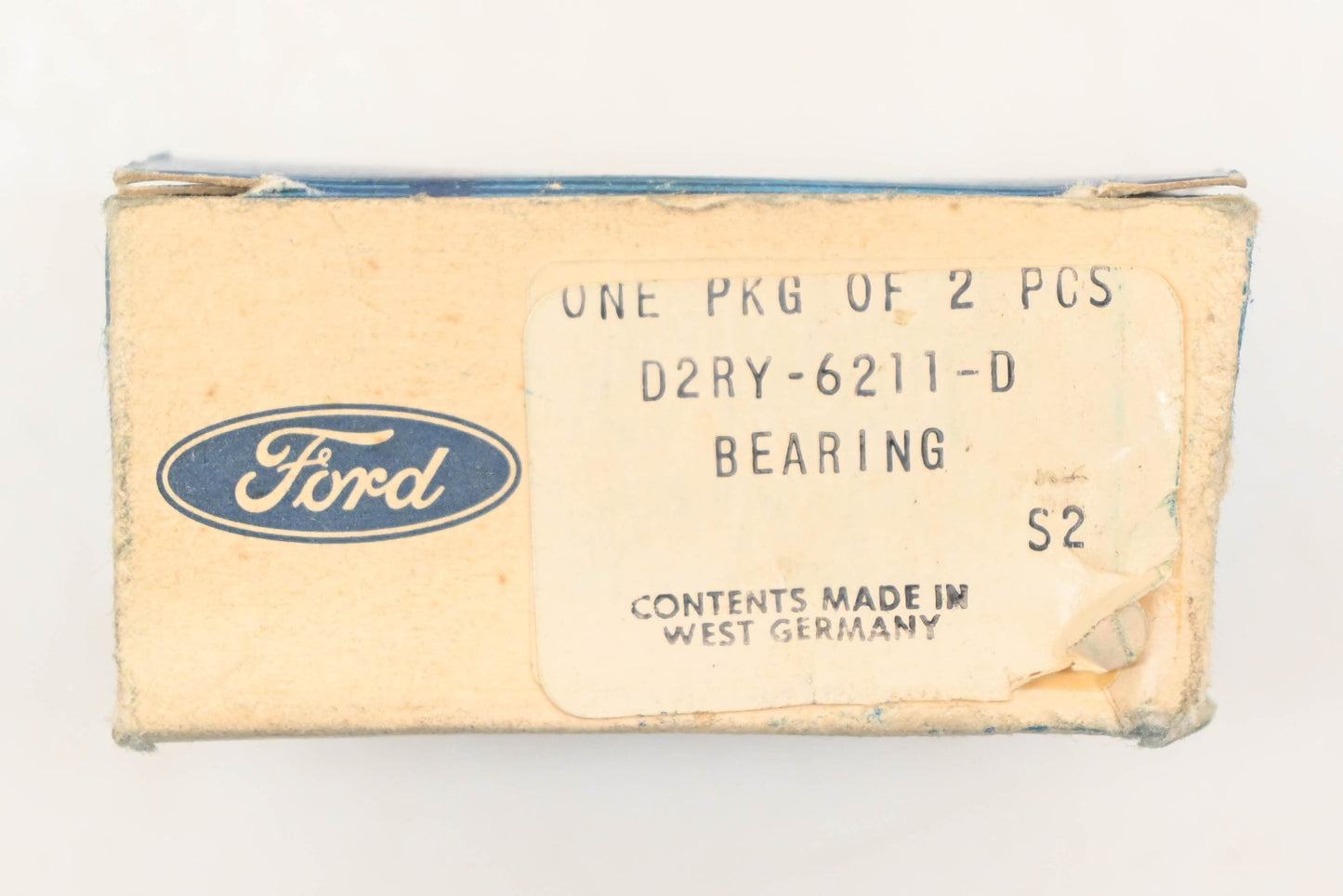 New OEM Ford D2RY-6211-D Connecting Rod Bearings Qty 2 NOS