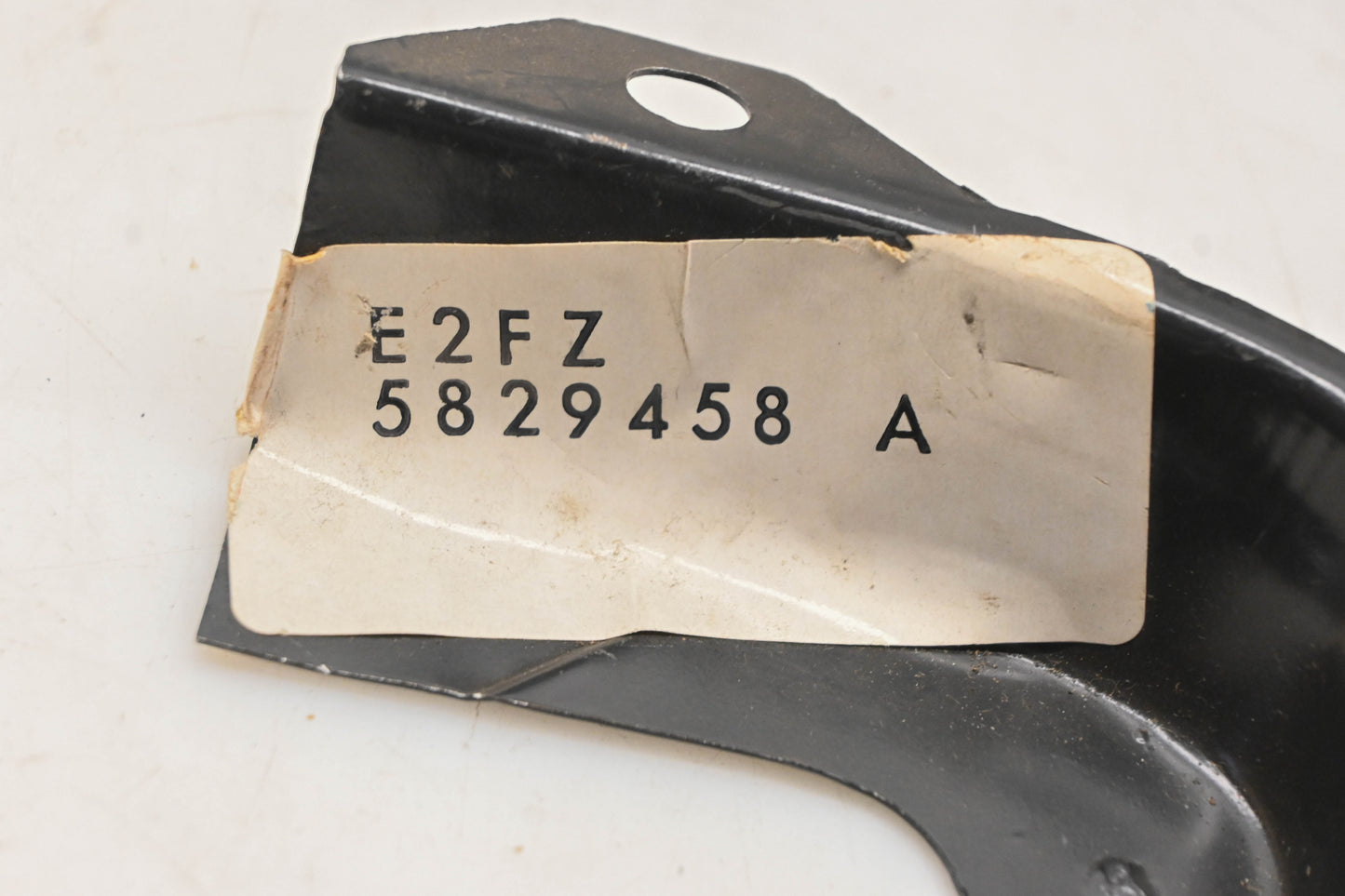 New OEM Ford E2FZ-5829458-A Right Quarter Window Opening Filler NOS