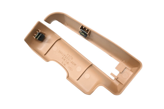 New OEM Ford F5OY-5461749-CC Insulator NOS