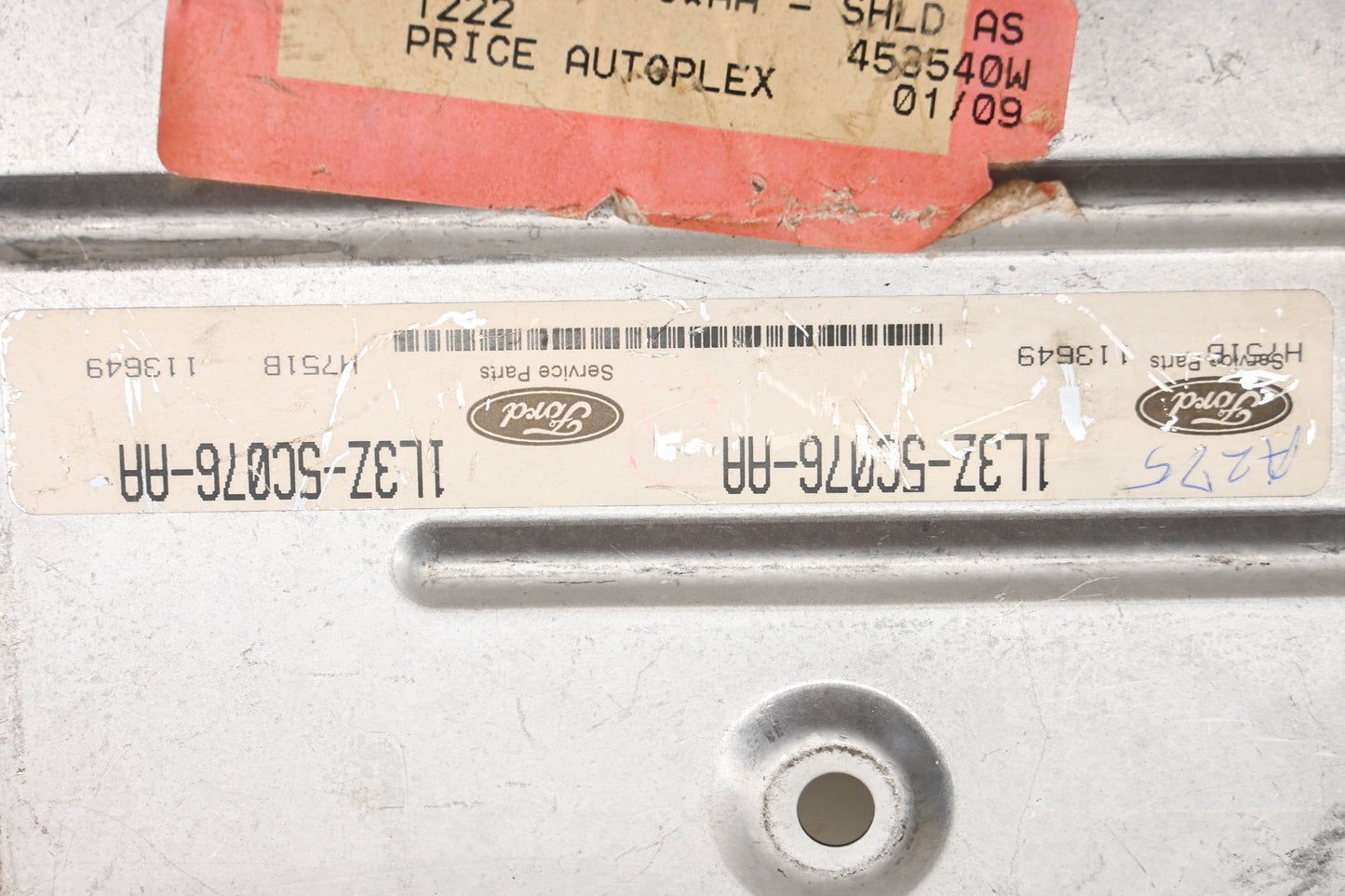 New OEM Ford 1L3Z-5C076-AA Body Mount Heat Shield NOS