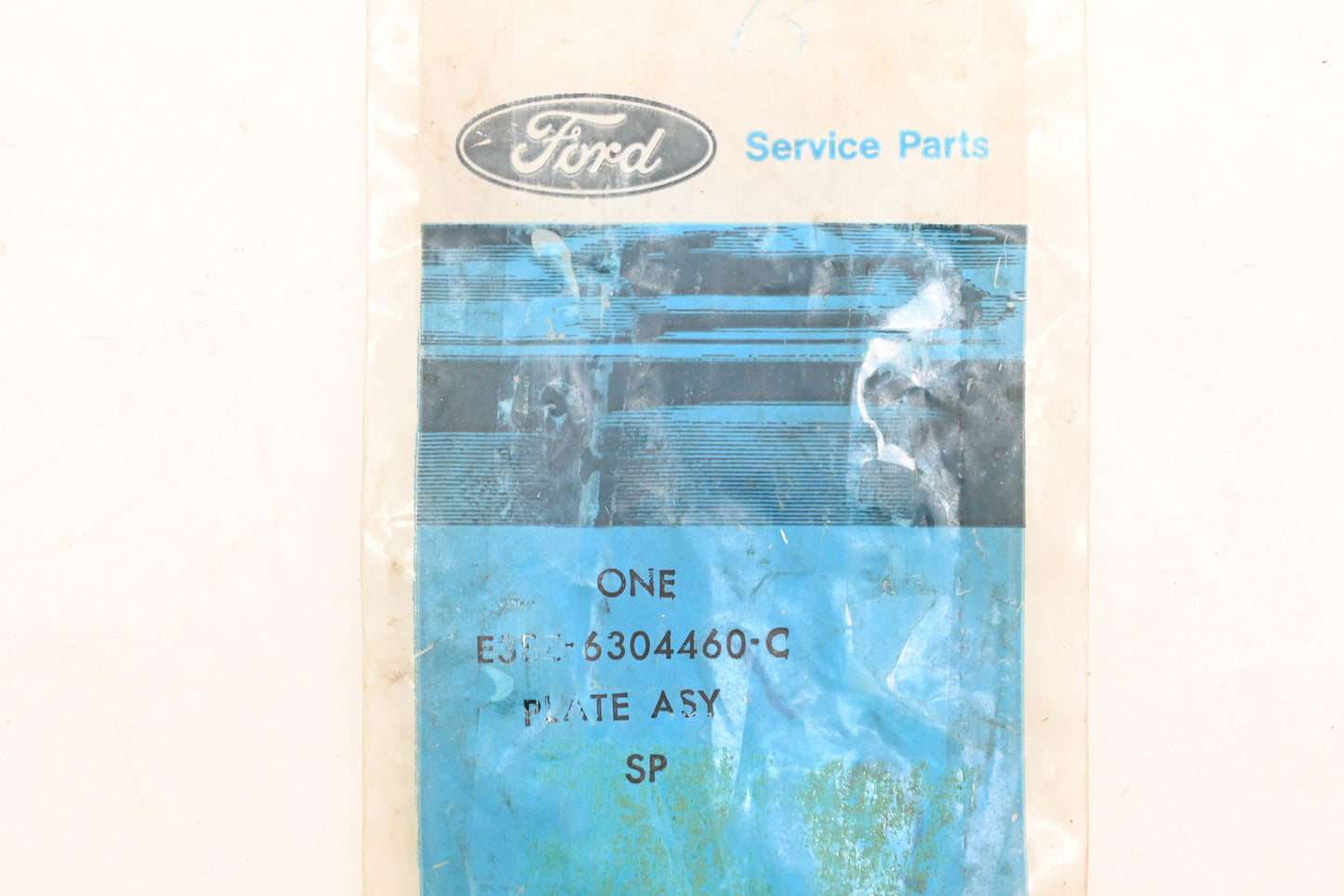 New OEM Ford E3SZ-6304460-C Heritage Emblem Plate NOS