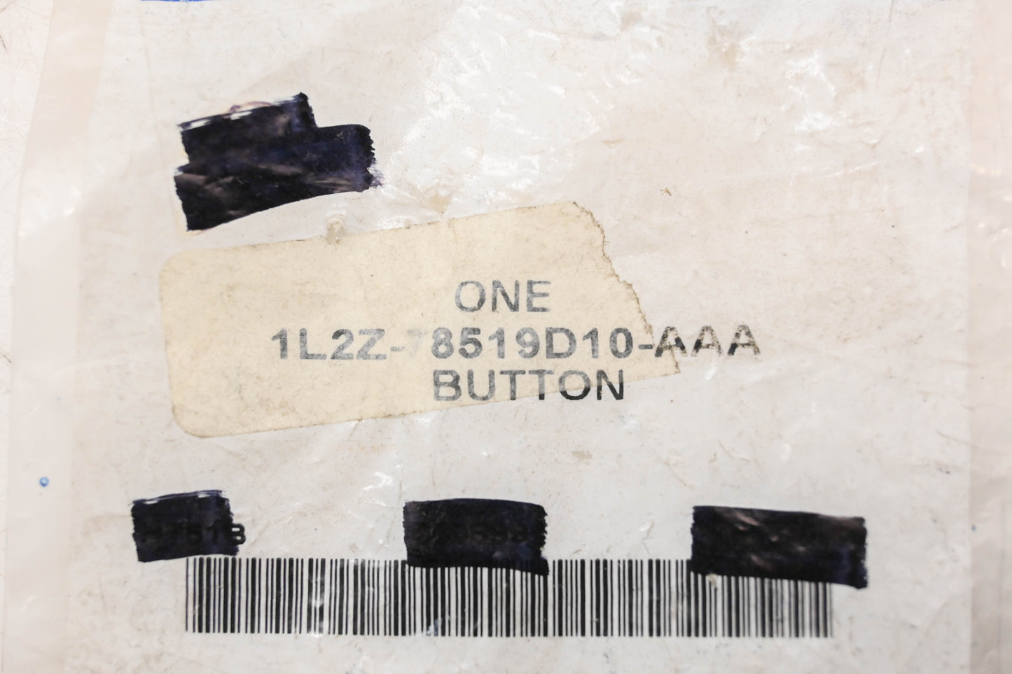 New OEM Ford 1L2Z-78519D10-AAA Button NOS