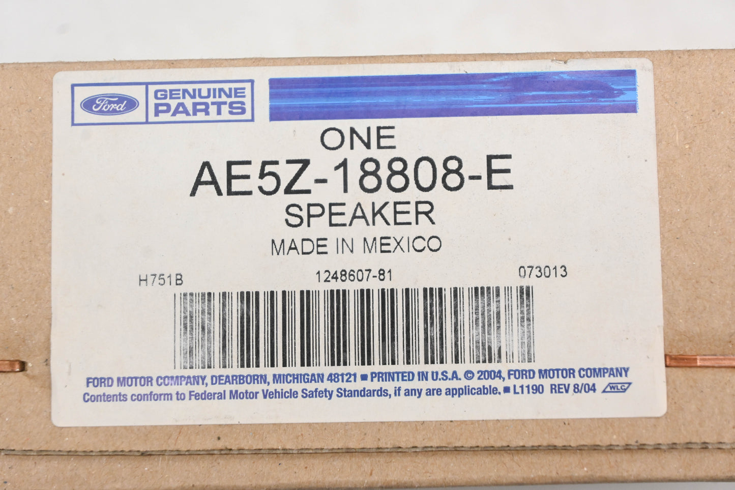 New OEM Ford AE5Z-18808-E, AE5T-18808-BB Rear Door Speaker Assembly NOS