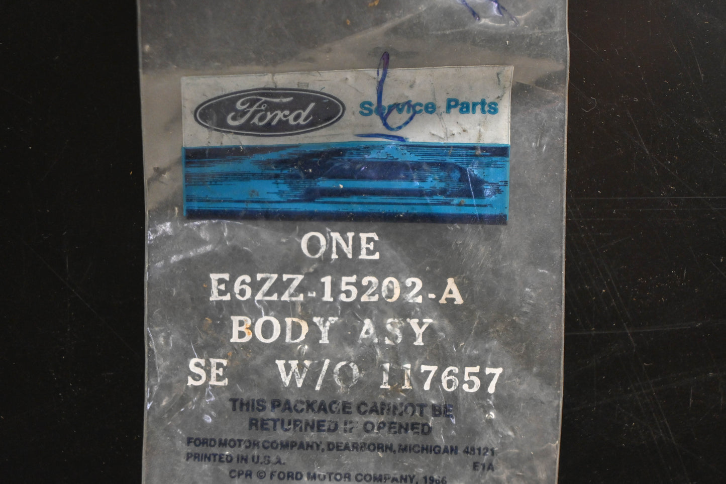 New OEM Ford E6ZZ-15202-A Fog Light Lamp Bulb Body NOS