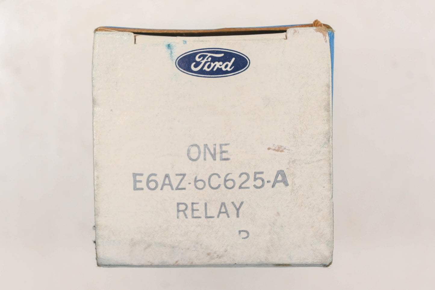 New OEM Ford E6AZ-6C625-A, E6DB-6C625-AA Oil Level Relay NOS