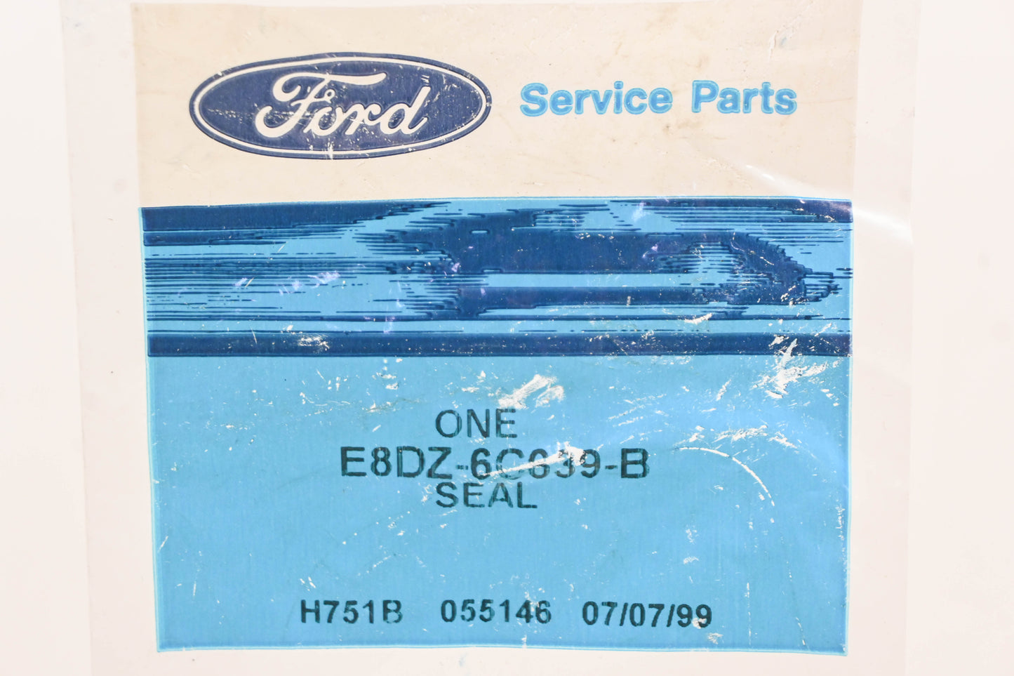 New OEM Ford E8DZ-6C639-B Oil Pump Seal NOS