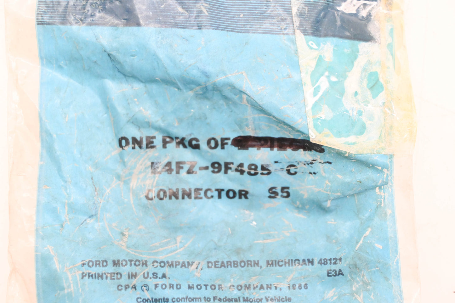 New OEM Ford E4FZ-9F485-C EGR Tube Connector NOS