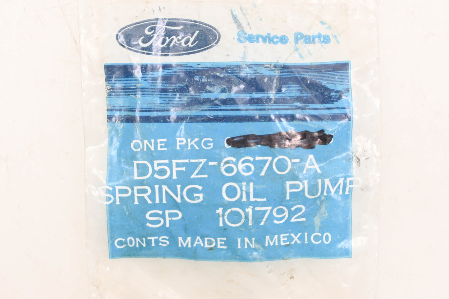 New OEM Ford D5FZ-6670-A Oil Pump Springs Qty 4 NOS