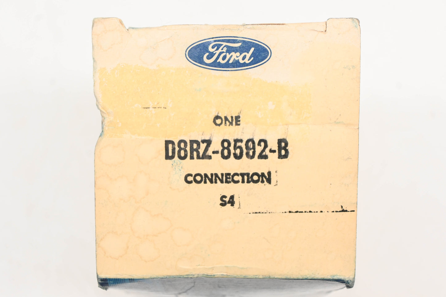 New OEM Ford D8RZ-8592-B Engine Water Outlet Connection NOS