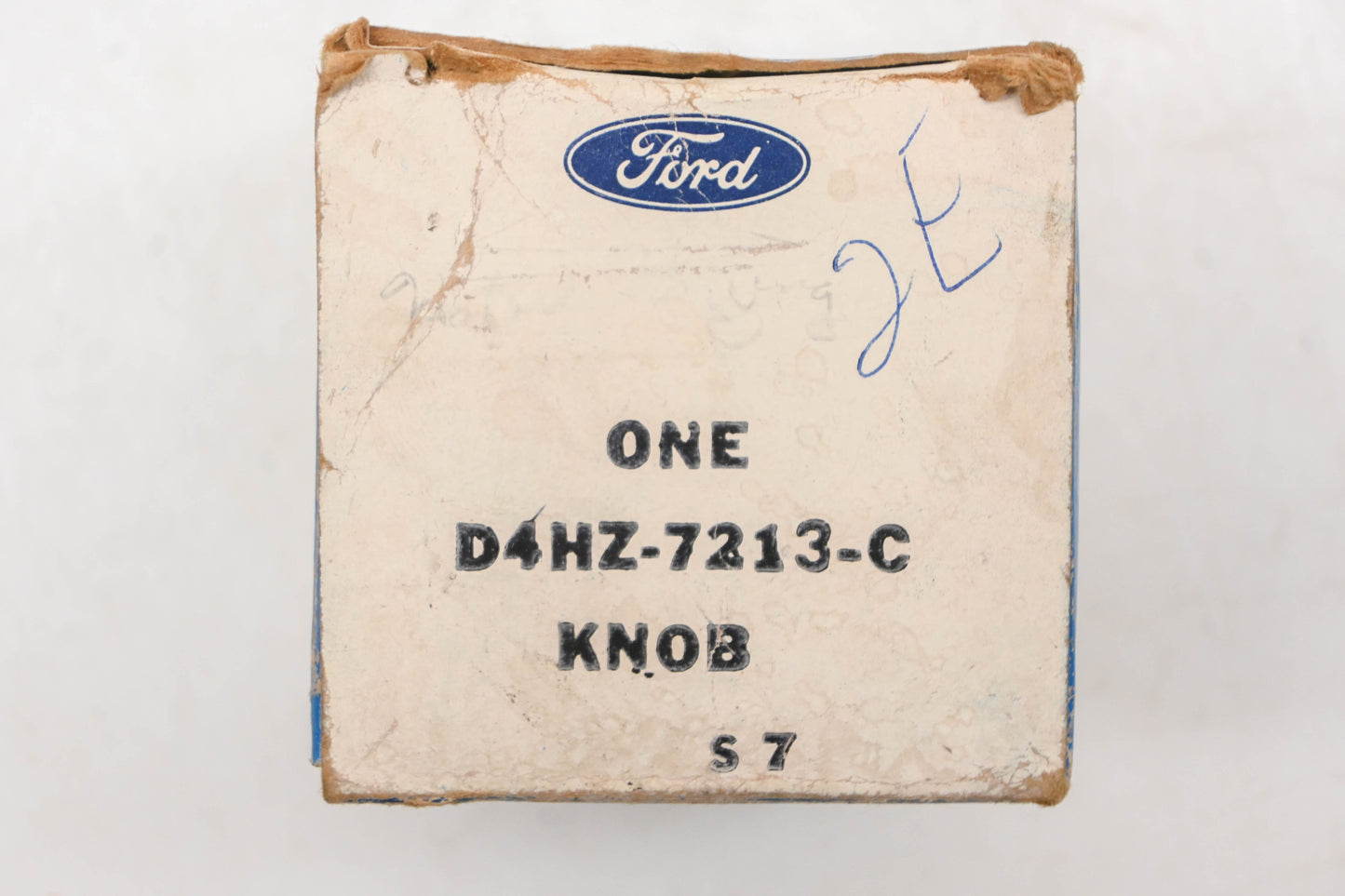 New OEM Ford D4HZ-7213-C Shifter Knob NOS