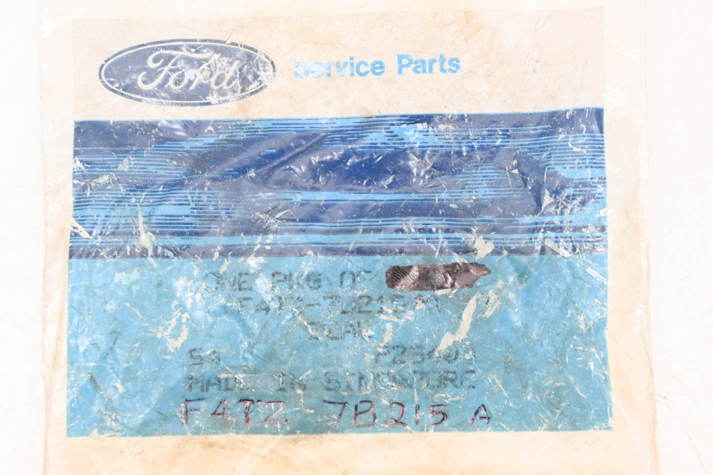 New OEM Ford F4TZ-7B215-A Output Shaft Seal NOS