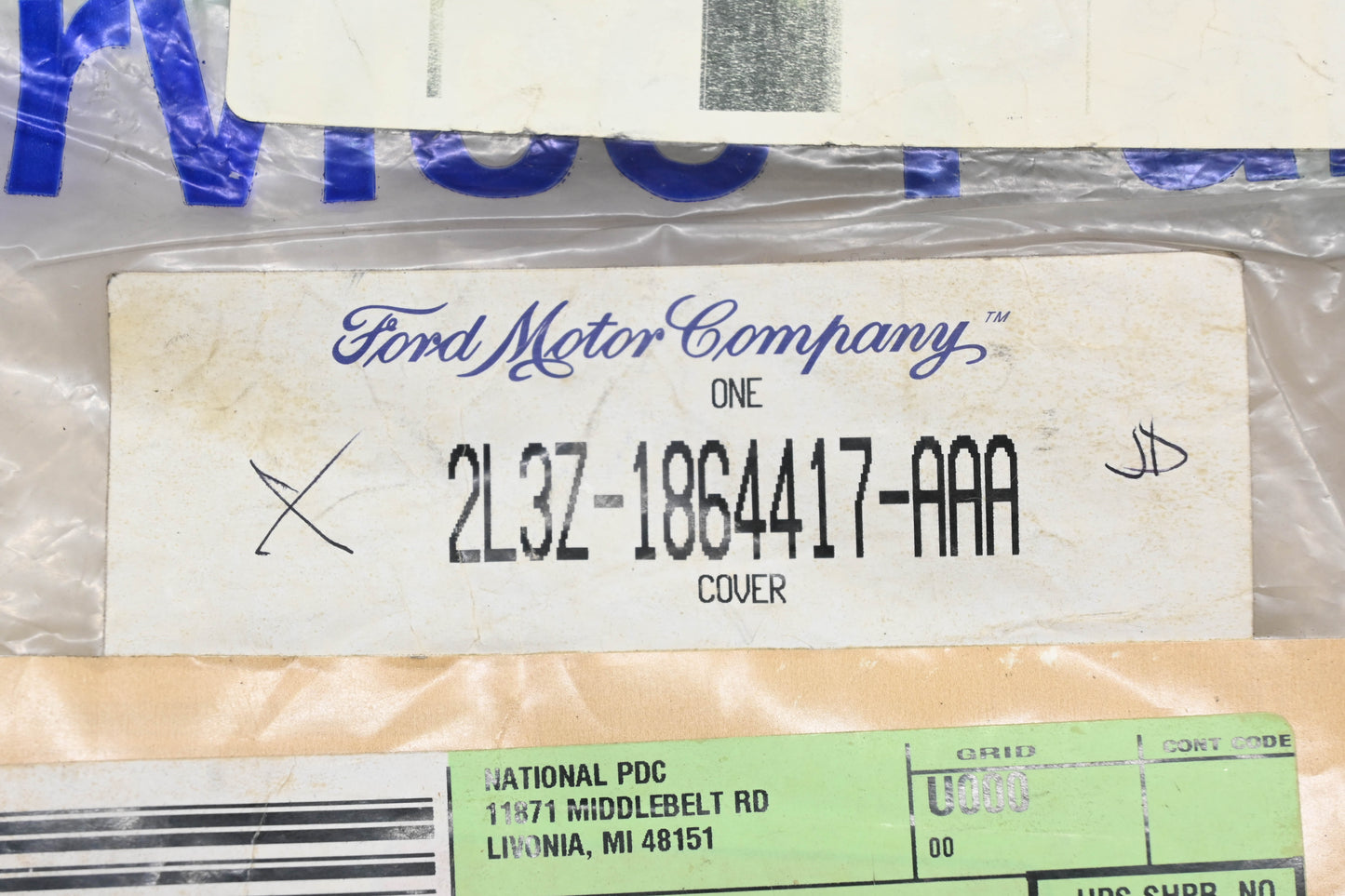New OEM Ford 2L3Z-1864417-AAA Right Seat Back Cover Assembly NOS