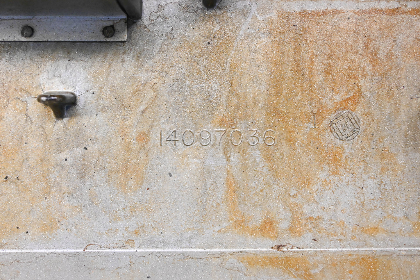 GM 14097036 Valve Cover NOS