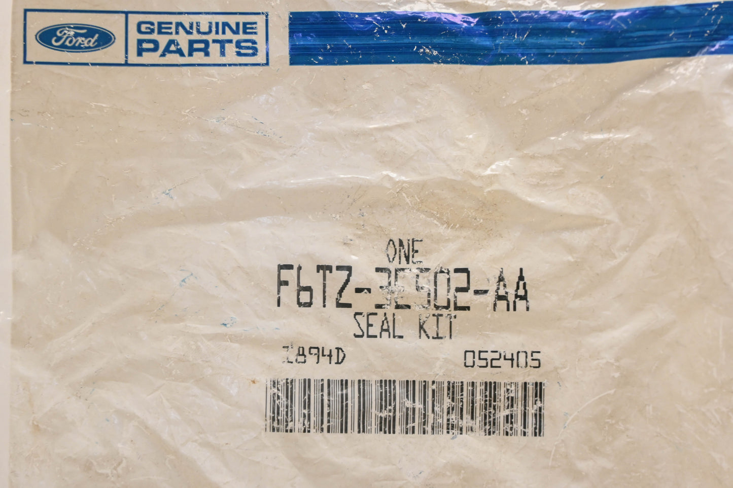 New OEM Ford F6TZ-3E502-AA Input Shaft Seal Kit NOS