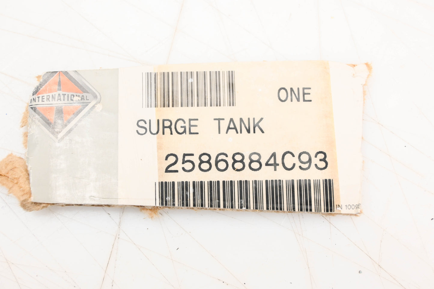 International 2586884C93 Tank Assembly Kit NOS