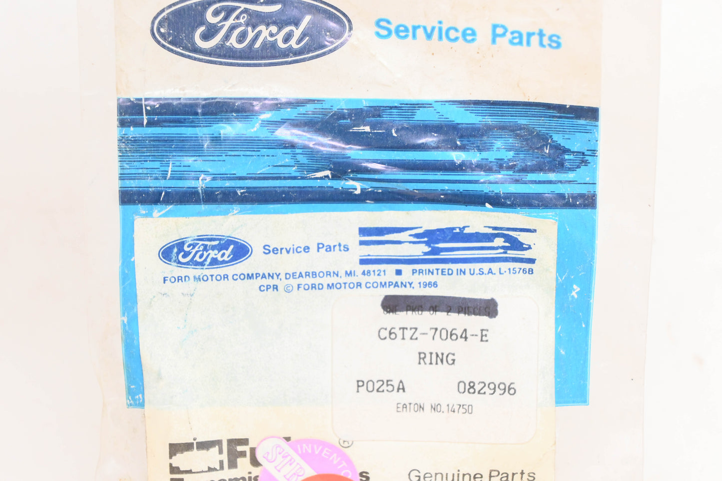 New OEM Ford C6TZ-7064-E Bearing Retainer Snap Ring NOS