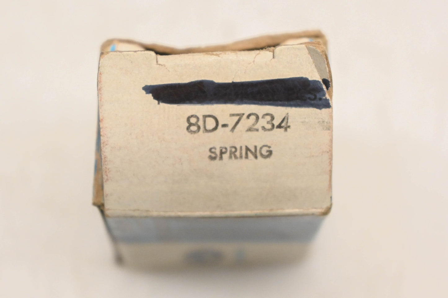 New OEM Ford 8D-7234 Shifter Shaft Spring NOS