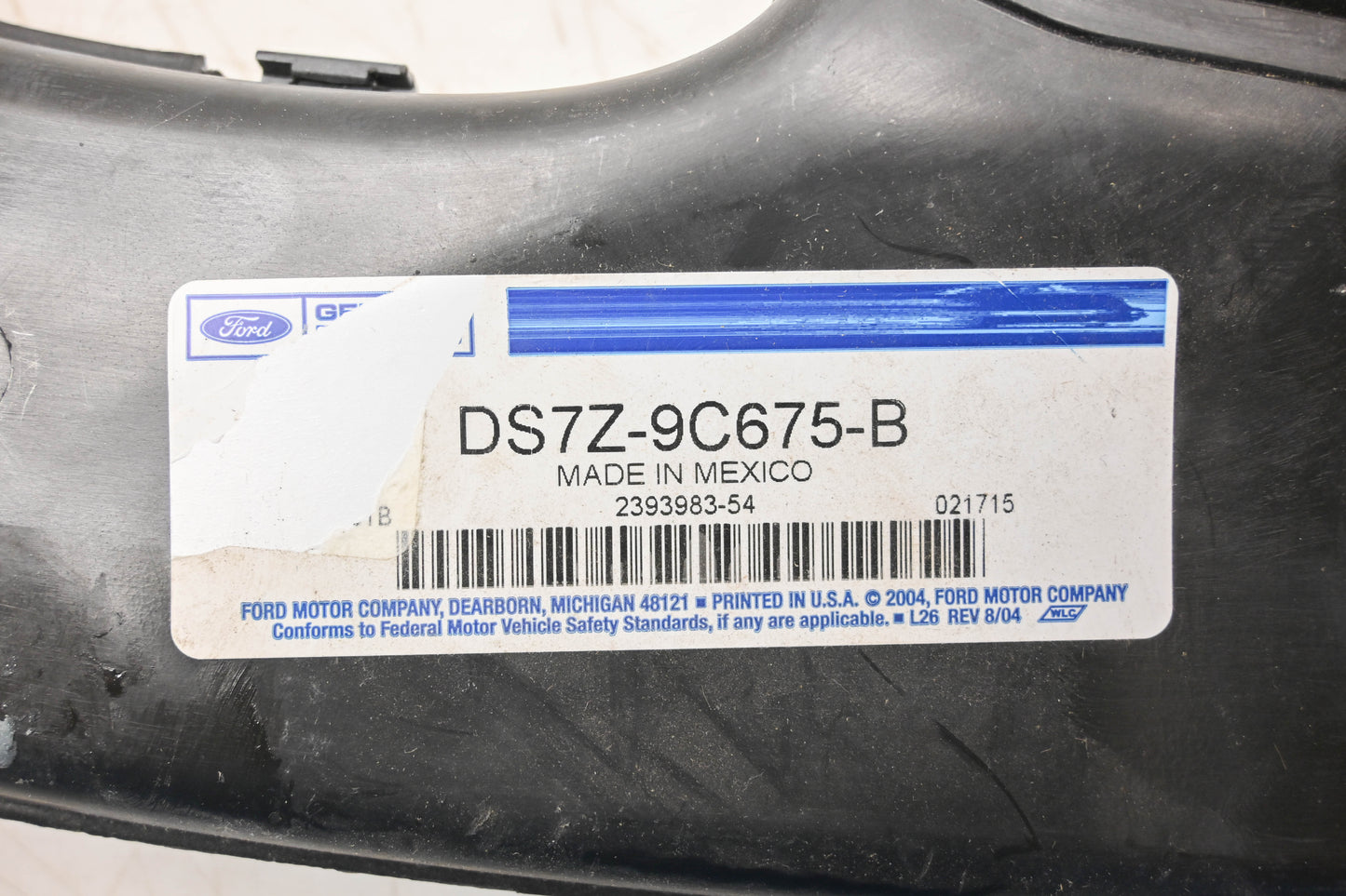 New OEM Ford DS7Z-9C675-B Air Intake Duct Assembly NOS