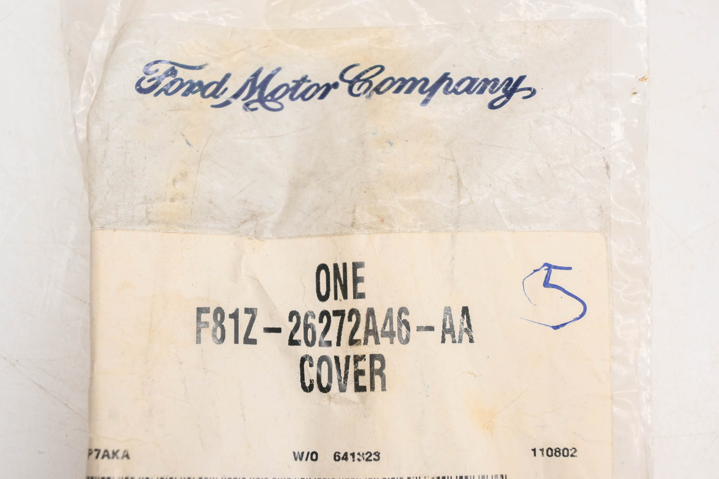 New OEM Ford F81Z-26272A46-AA Latch Lower Hinge Cover NOS