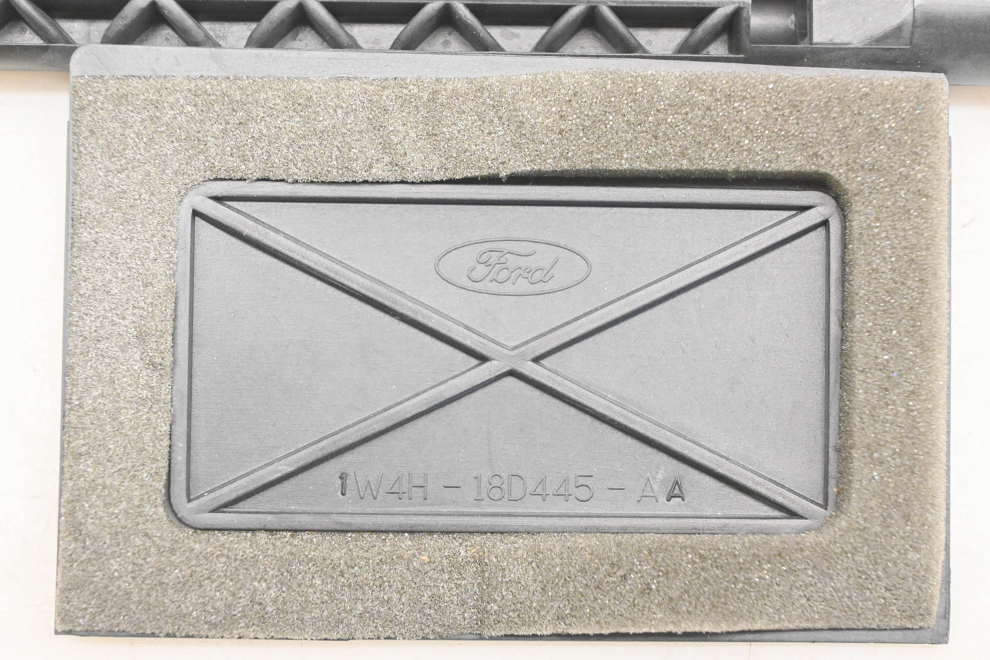 New OEM Ford 1W4H-18D445-AA HVAC Blower Blend Door NOS