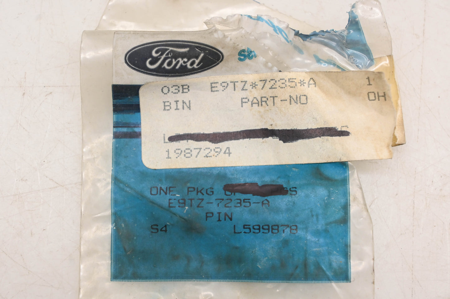 New OEM Ford E9TZ-7235-A Shift Fork Pin NOS