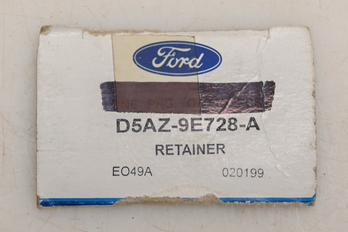 New OEM Ford D5AZ-9E728-A Cable Retainer Clips Qty 2 NOS