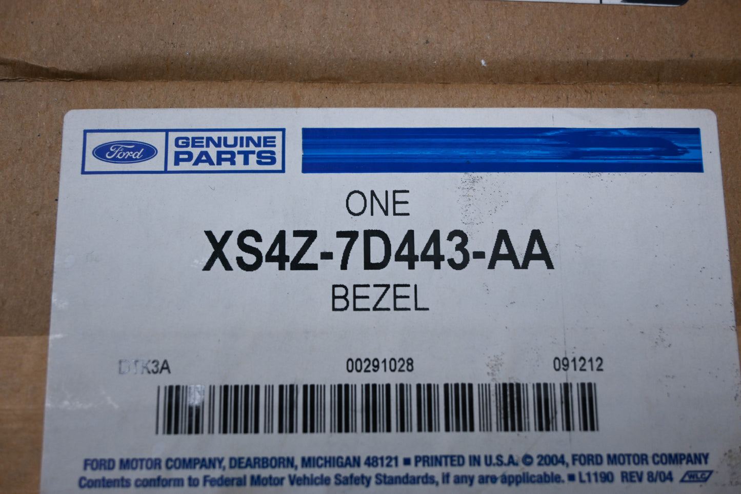 New OEM Ford XS4Z-7D443-AA Gearshift Bezel NOS