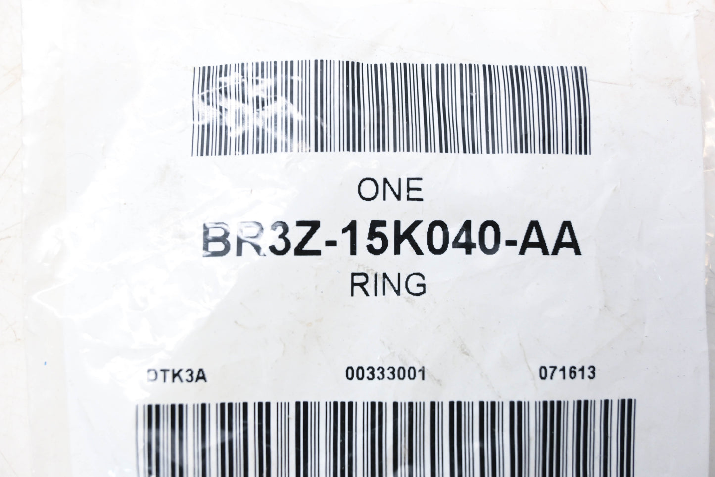 New OEM Ford BR3Z-15K040-AA Ring NOS
