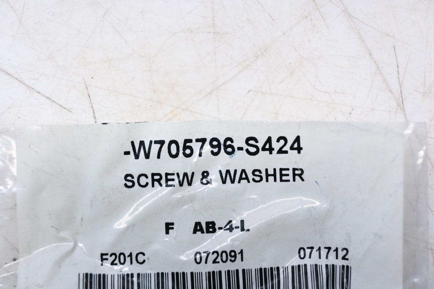 New OEM Ford W705796-S424 Screw & Washer Assemblies Qty 2 NOS