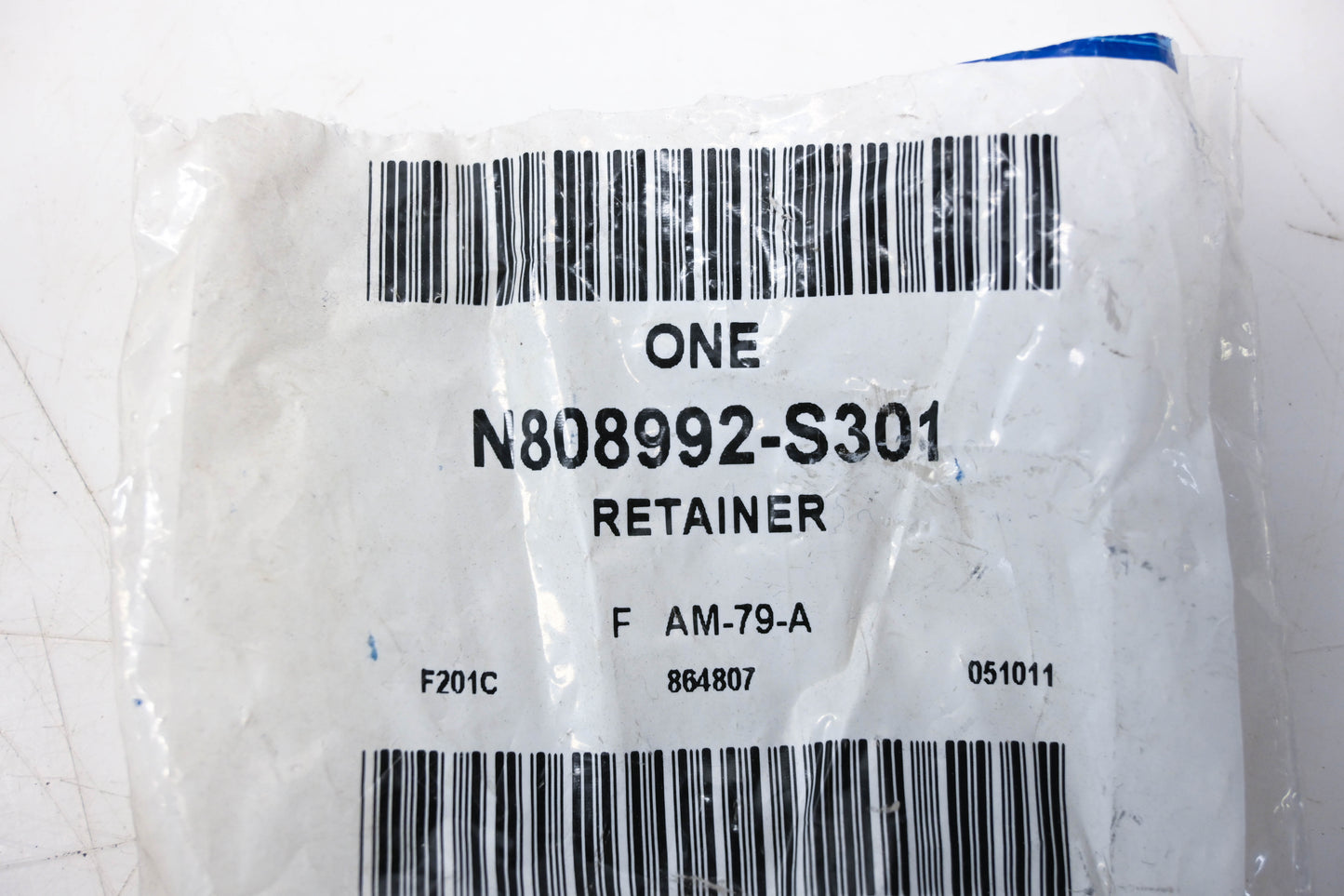New OEM Ford N808992-S301 Retainer NOS