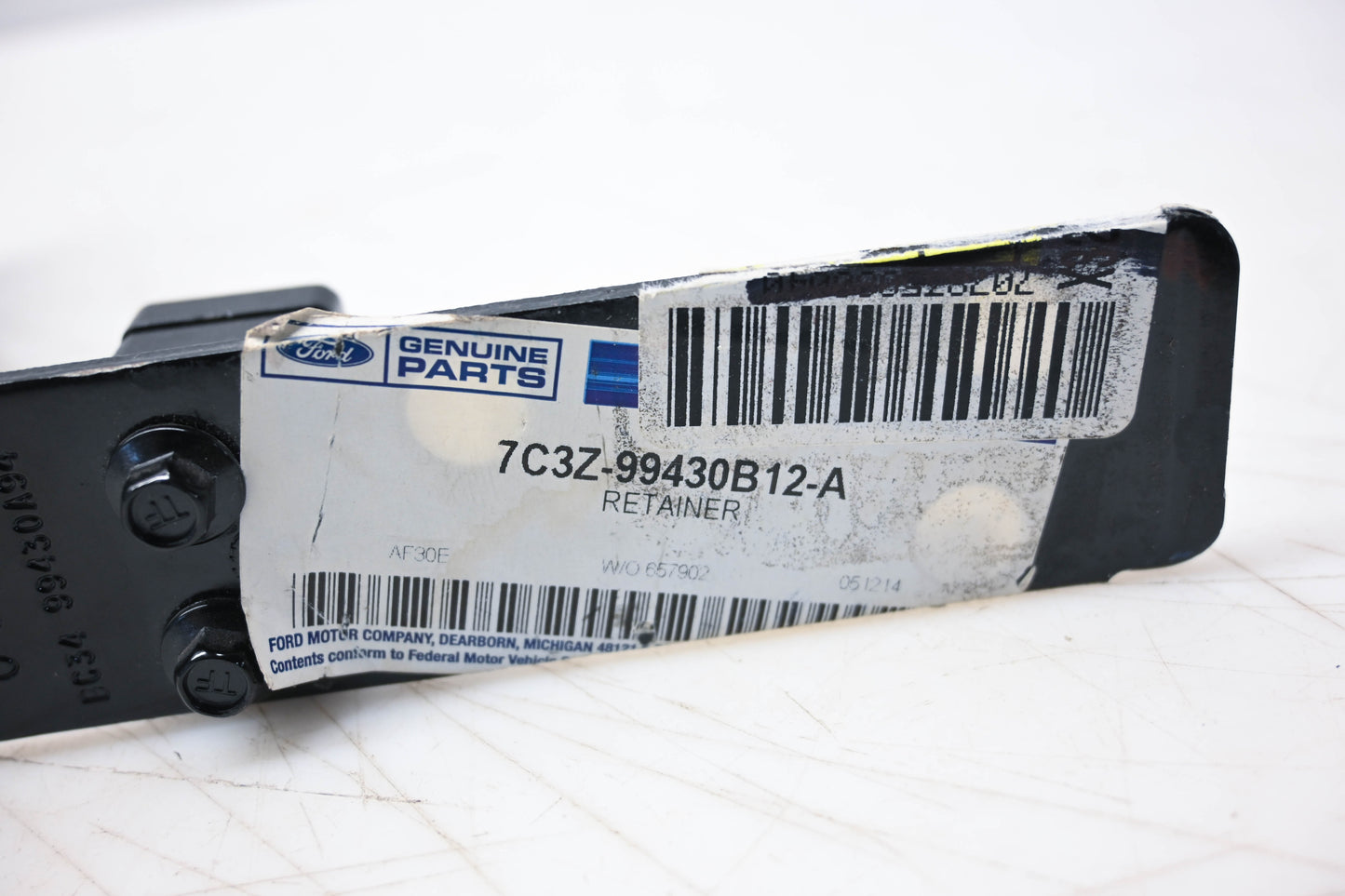 New OEM Ford 7C3Z-99430B12-A Hinge Retainer NOS