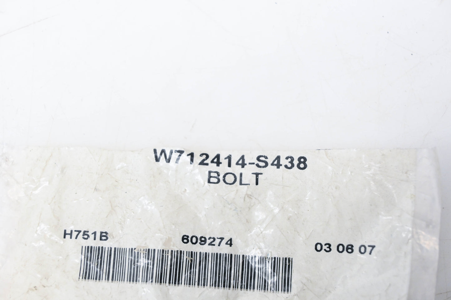 New OEM Ford W712414-S438 Bolt NOS