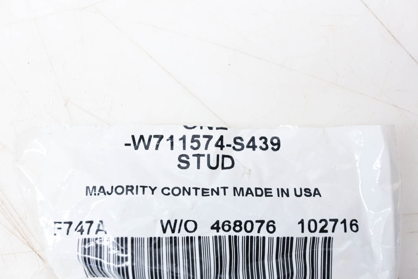 New OEM Ford W711574-S439 Engine Mount Stud NOS