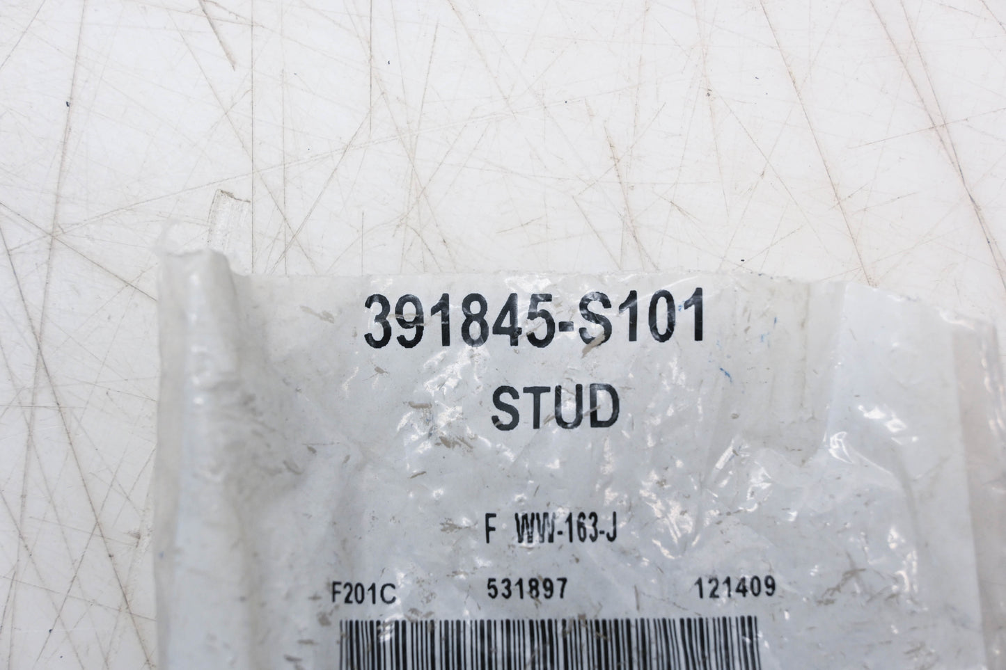 New OEM Ford 391845-S101 Exhaust Manifold Bolts Qty 2 NOS