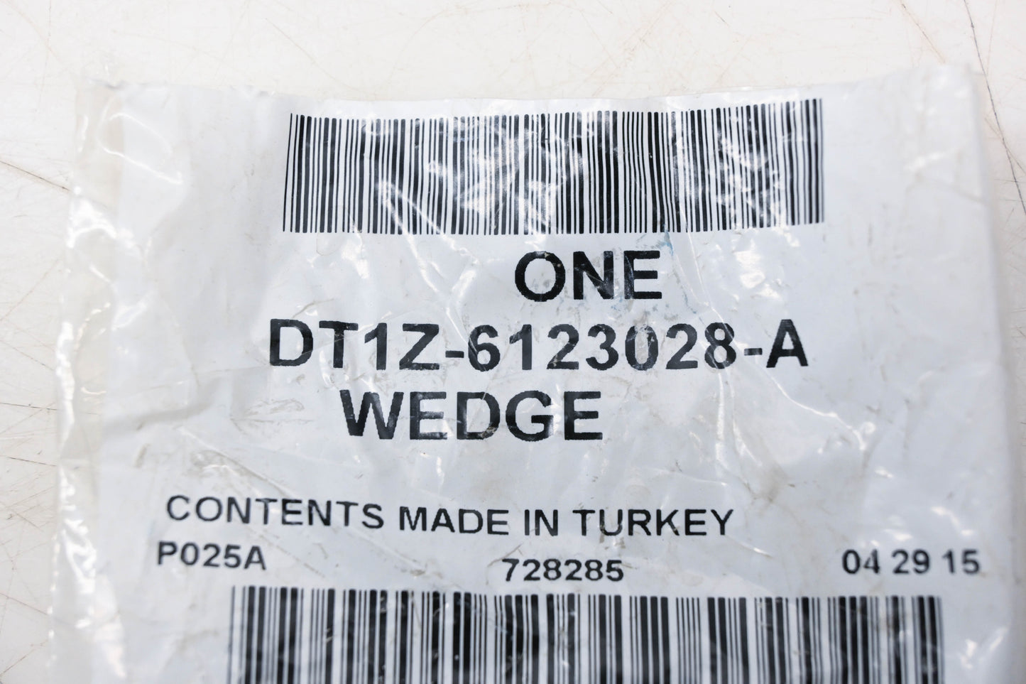 New OEM Ford DT1Z-6123028-A Wedge NOS