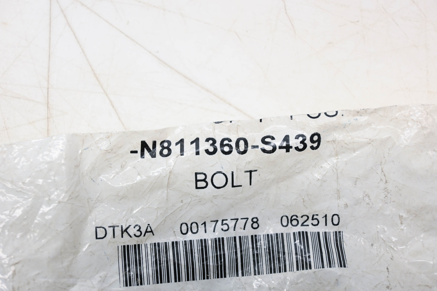 New OEM Ford N811360-S439 Bolt NOS