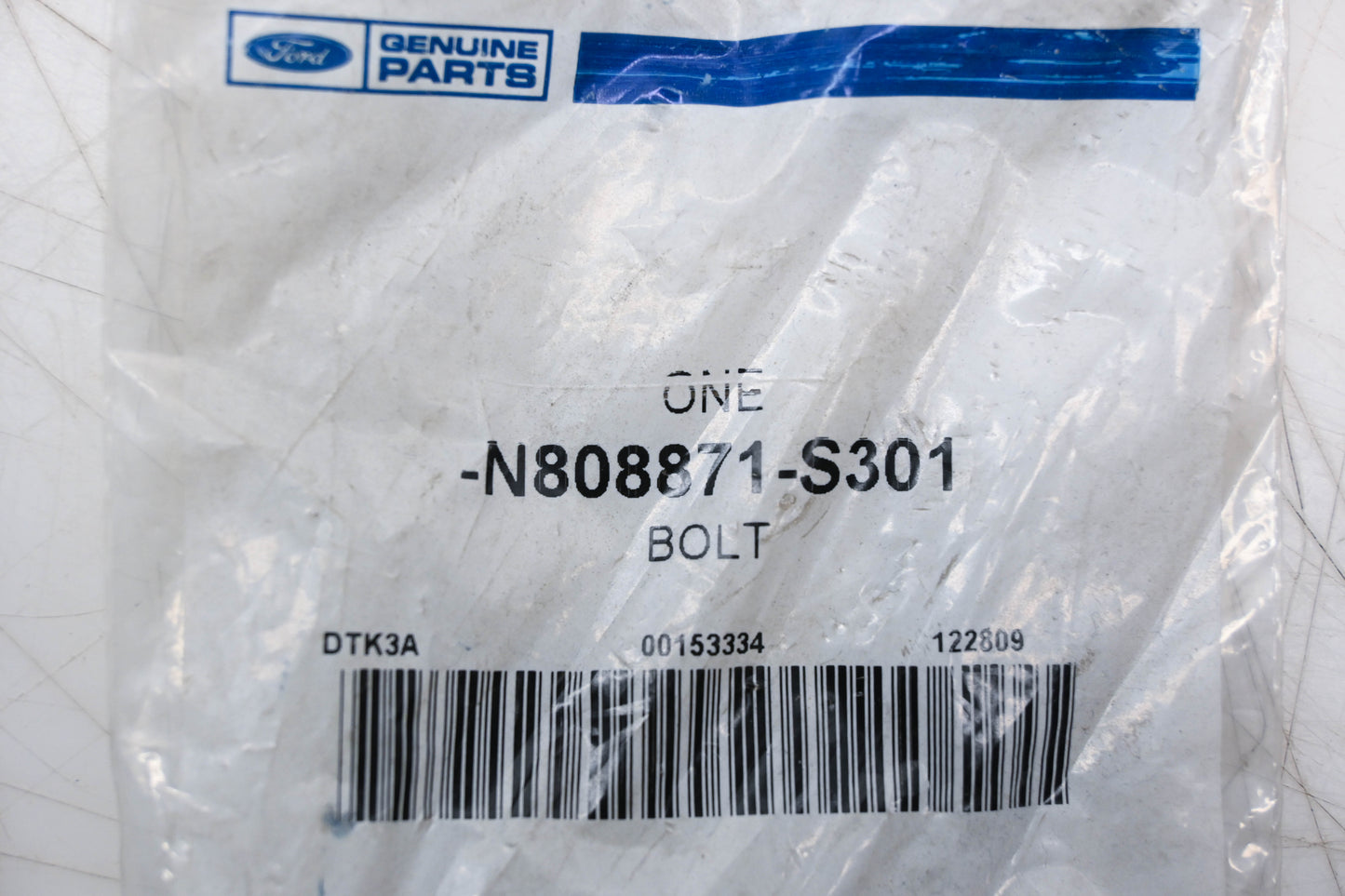 New OEM Ford N808871-S301 Bolt NOS