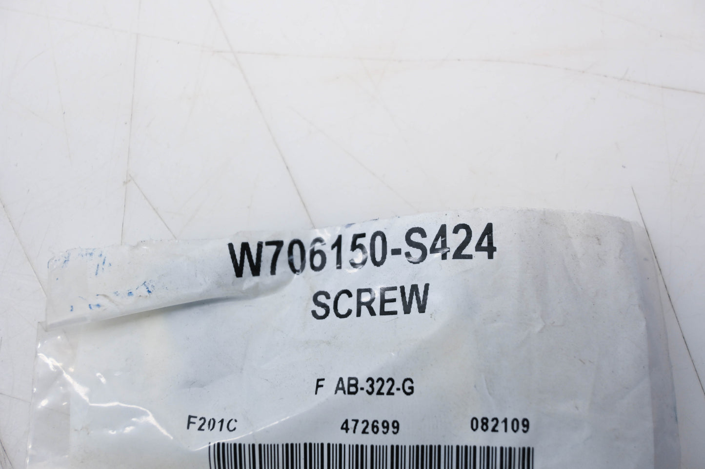 New OEM Ford W706150-S424 Latch Screw NOS
