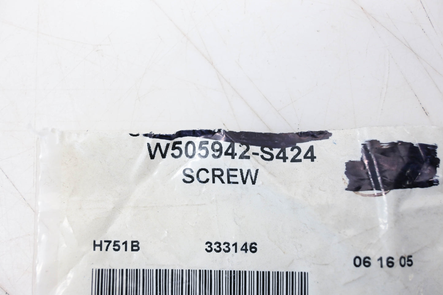 New OEM Ford W505942-S424 Door Handle Bezel Screw NOS