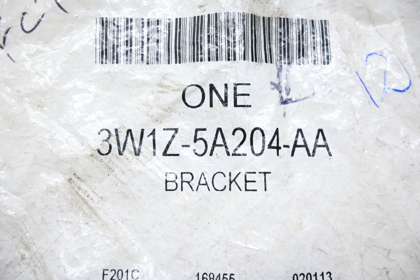 New OEM Ford 3W1Z-5A204-AA Bracket NOS