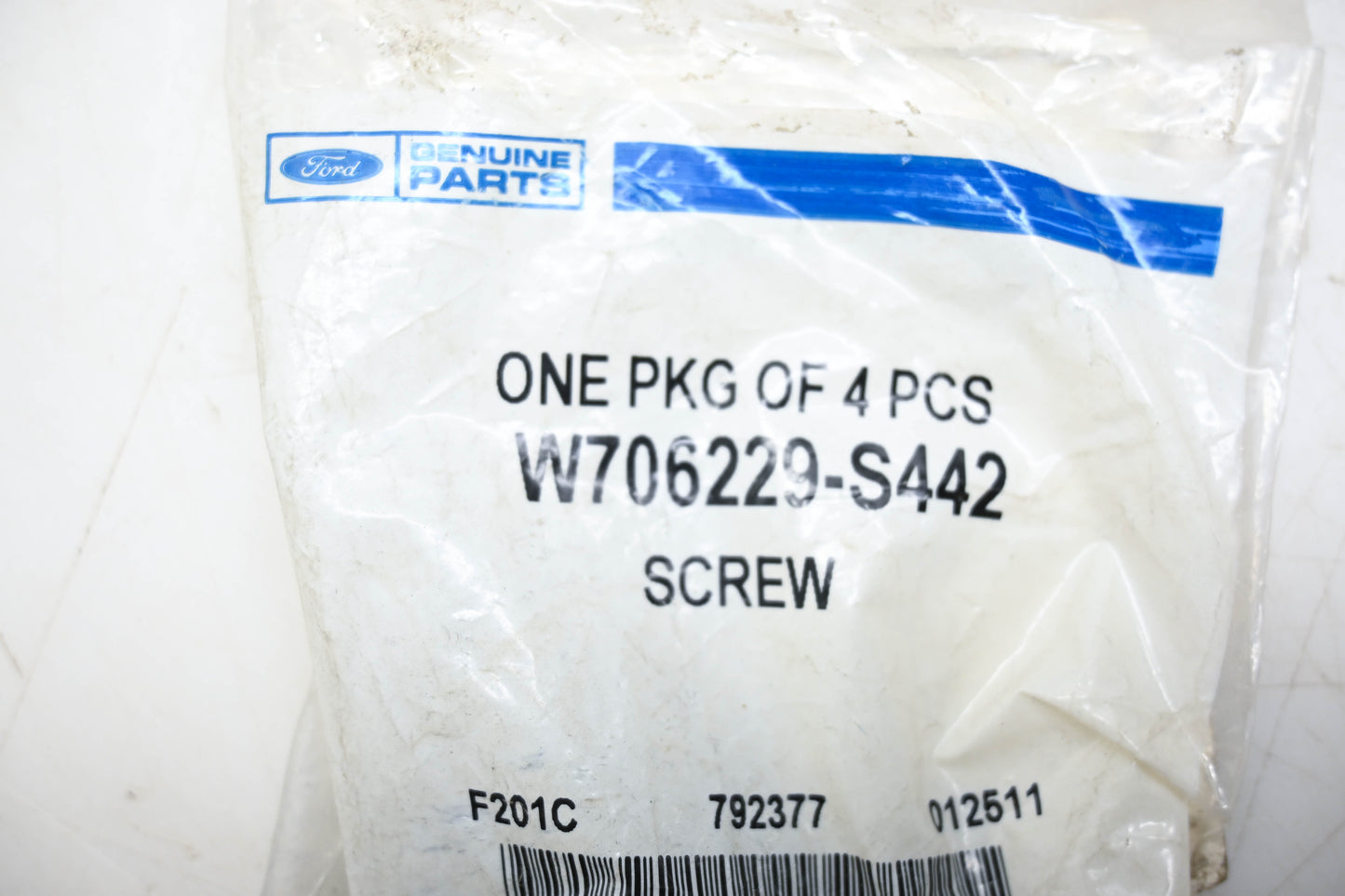 New OEM Ford W706229-S442 Steering Column Screws Qty 4 NOS
